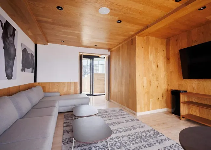 Apartamento Cozy Loft In The Center, Pool With A View To *